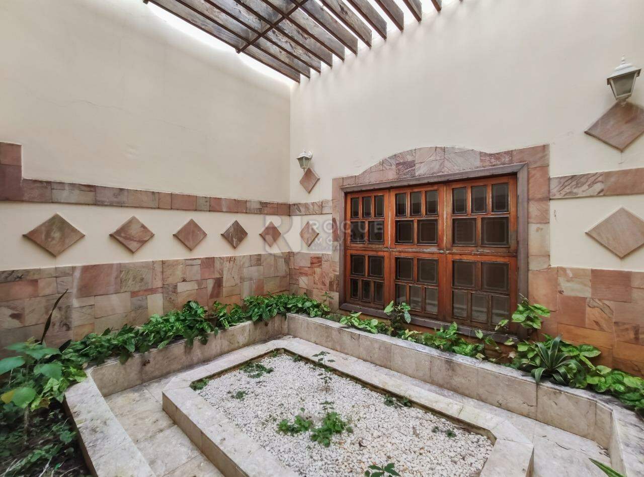 Casa em condomínio para aluguel no bairro Jardim Monte Carlo: Jardim de inverno 