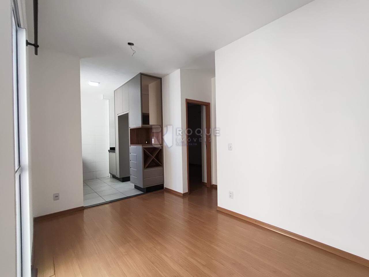 Apartamento para aluguel no bairro Residencial Villa do Sol: Sala