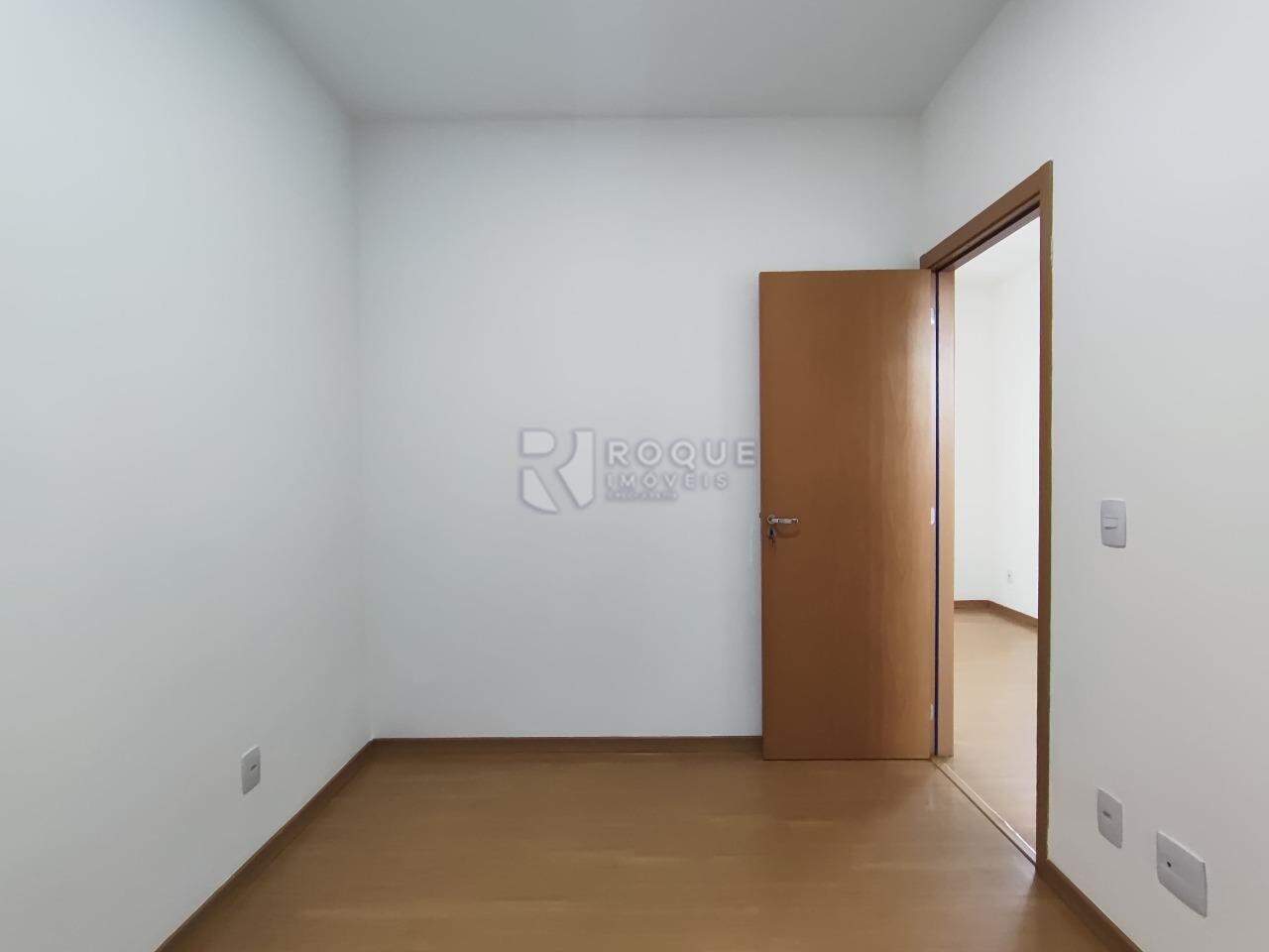 Apartamento para aluguel no bairro Residencial Villa do Sol: Dormitório 02