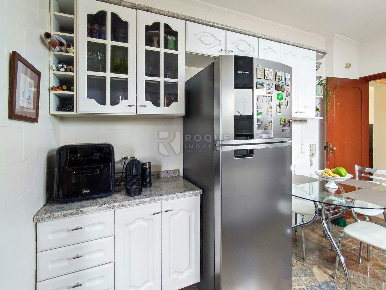 Apartamento à venda no bairro Centro: COZINHA