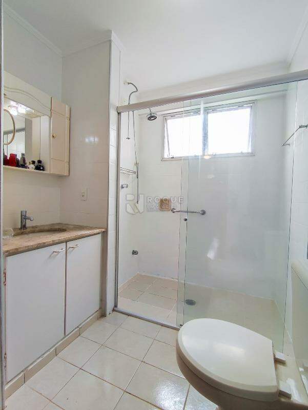 Apartamento à venda no bairro Centro: WC SUÍTE