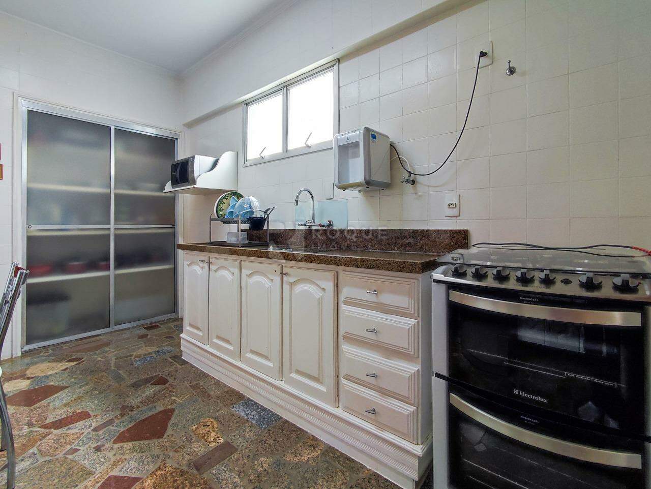 Apartamento à venda no bairro Centro: COZINHA