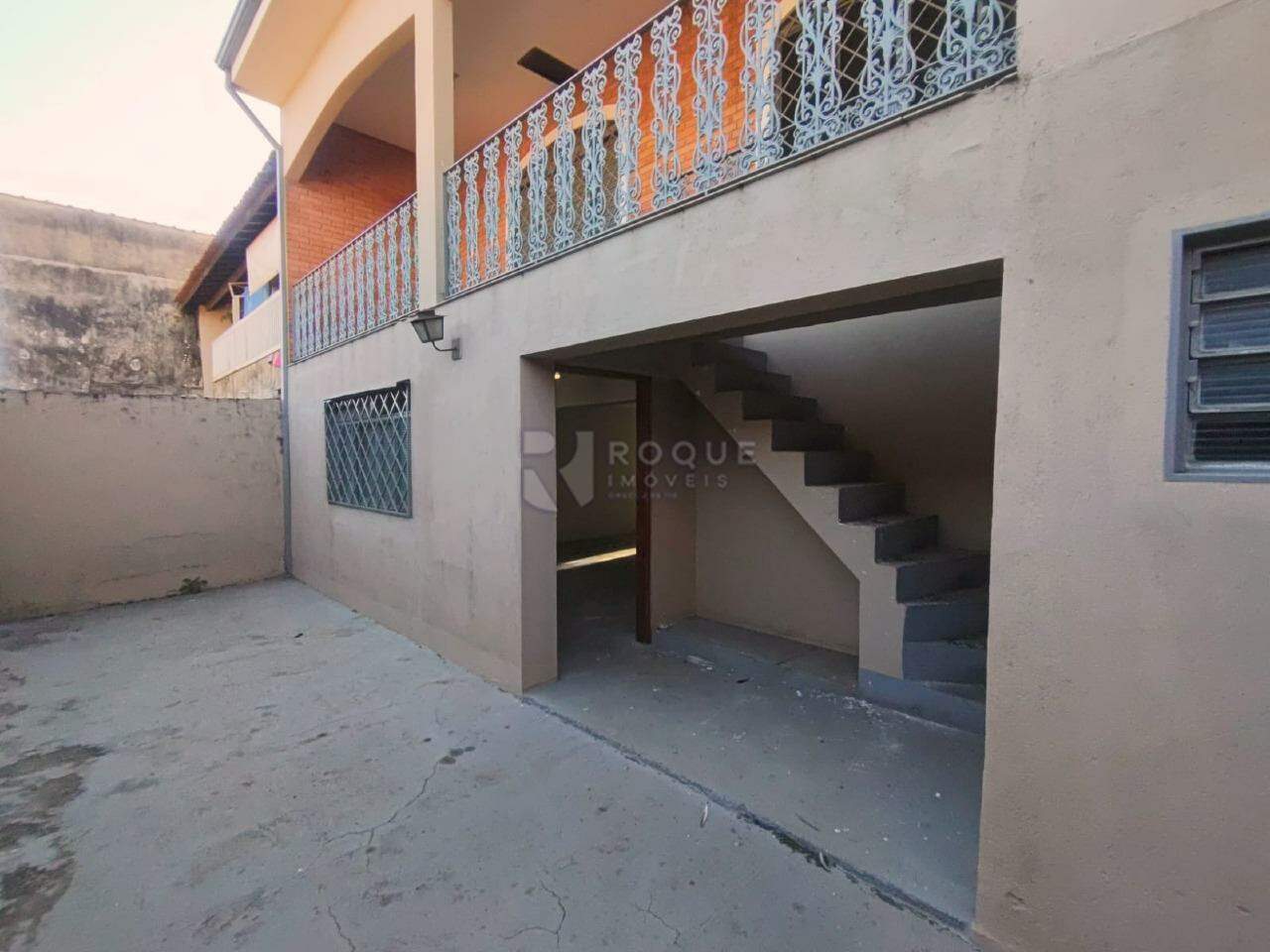 Casa Residencial para aluguel no bairro Jardim Santa Cecília: Quintal