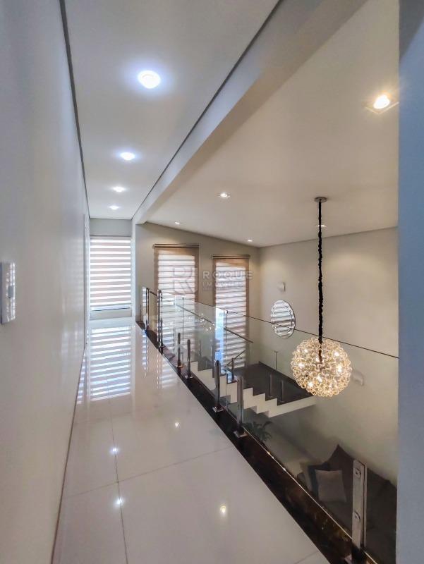 Casa em condomínio à venda no bairro Terras de São Bento II: CORREDOR INTERNO