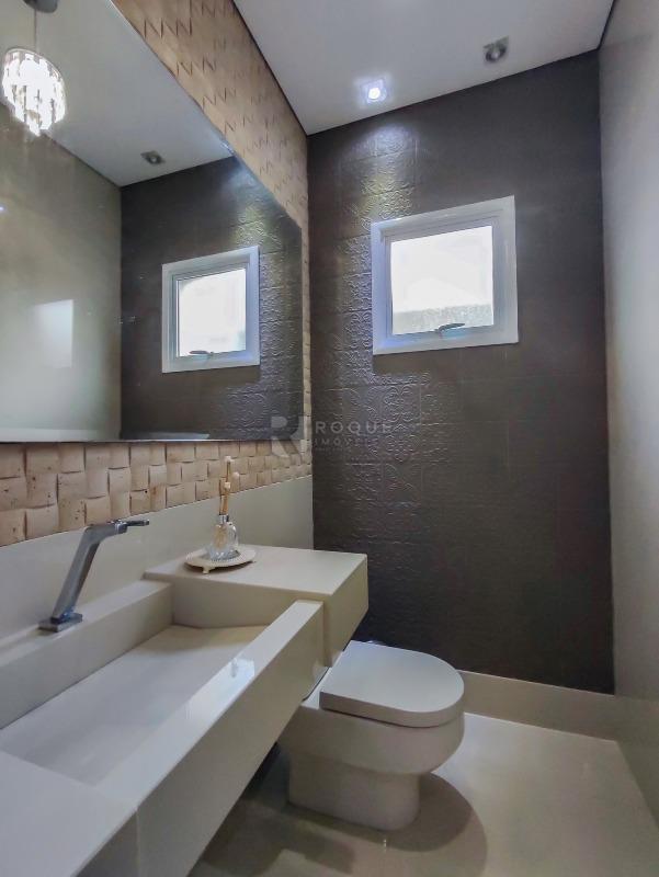 Casa em condomínio à venda no bairro Terras de São Bento II: LAVABO