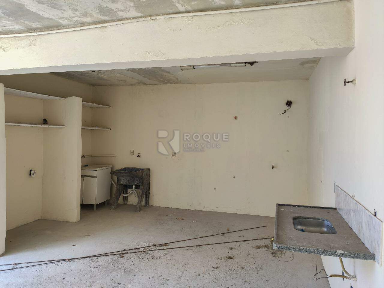 Casa Residencial à venda no bairro Gleba Beatriz: Fundo / Área de serviço
