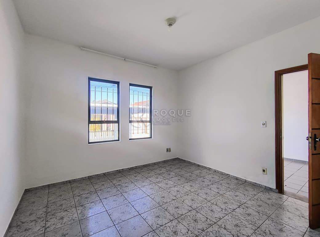 Casa Residencial para aluguel no bairro Jardim Residencial Dona Santina Paroli Peccinini: Sala