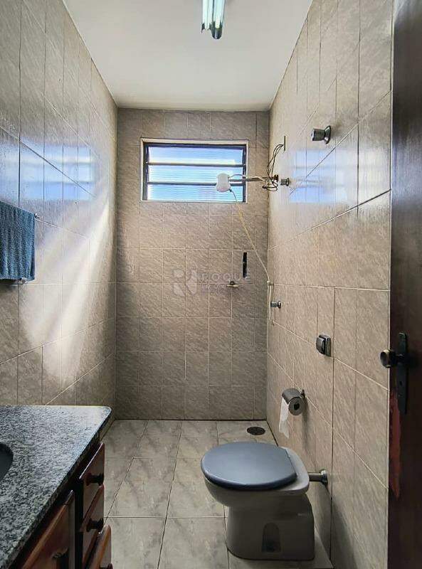Casa Residencial para aluguel no bairro Jardim Residencial Dona Santina Paroli Peccinini: Wc Social 01