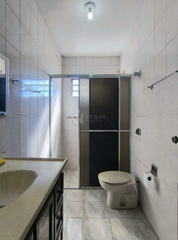 Casa Residencial para aluguel no bairro Jardim Residencial Dona Santina Paroli Peccinini: Wc Social 02