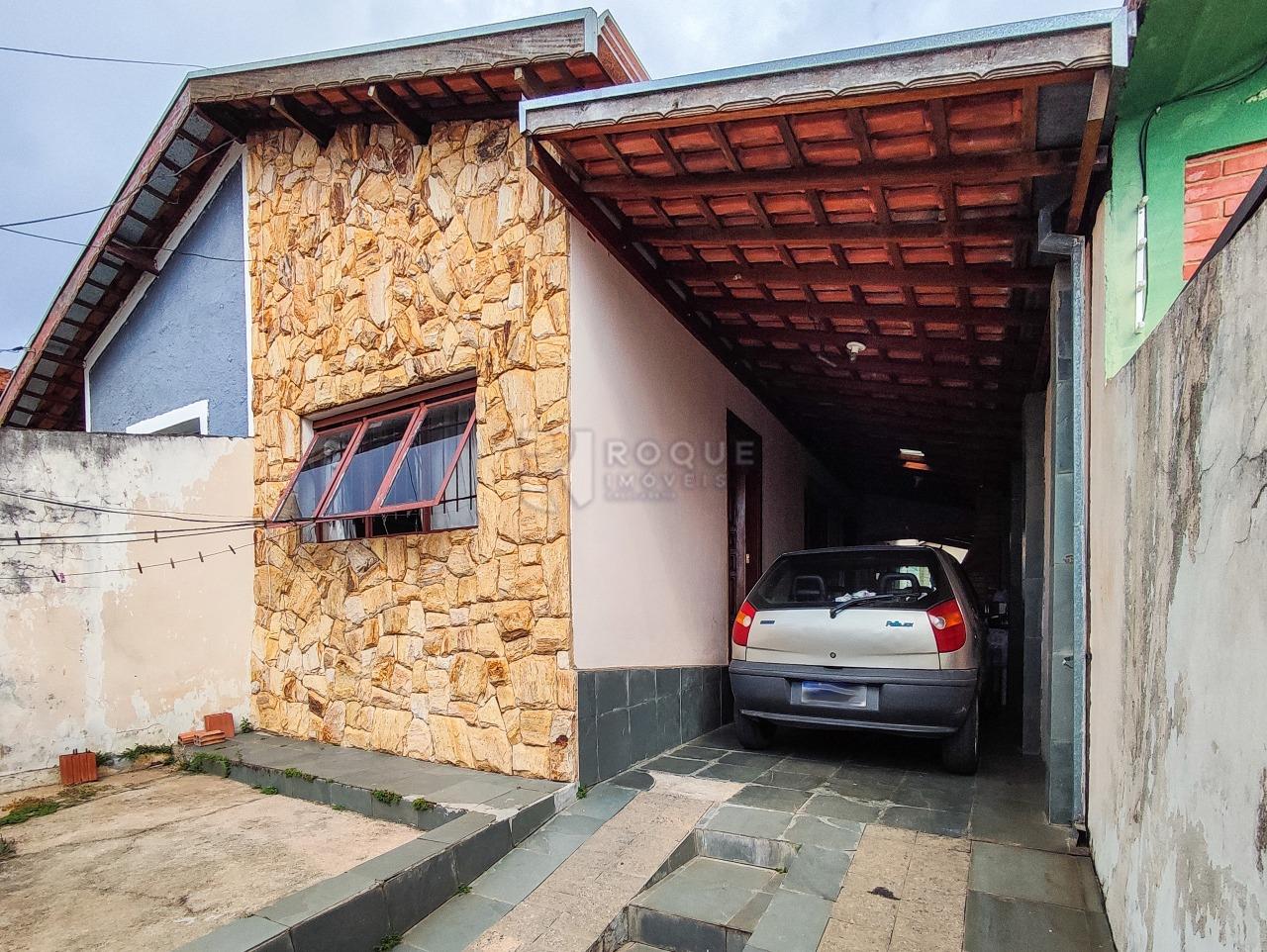 Casa Residencial à venda no bairro Jardim Nova Suiça: FRENTE