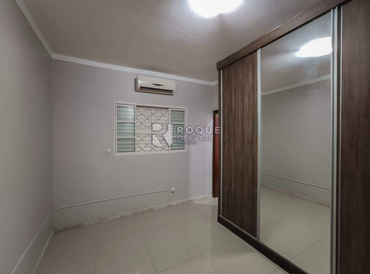 Casa Residencial à venda no bairro Jardim Nova Suiça: