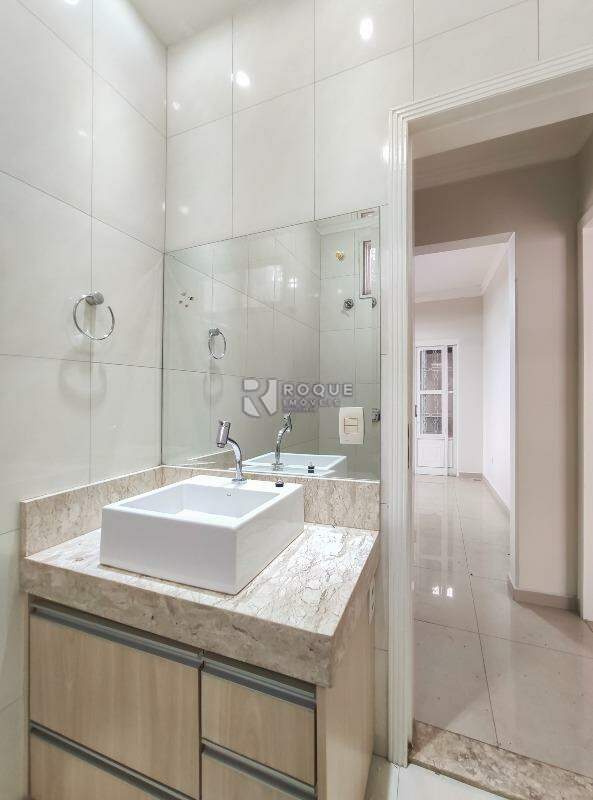 Casa Residencial à venda no bairro Jardim Nova Suiça: