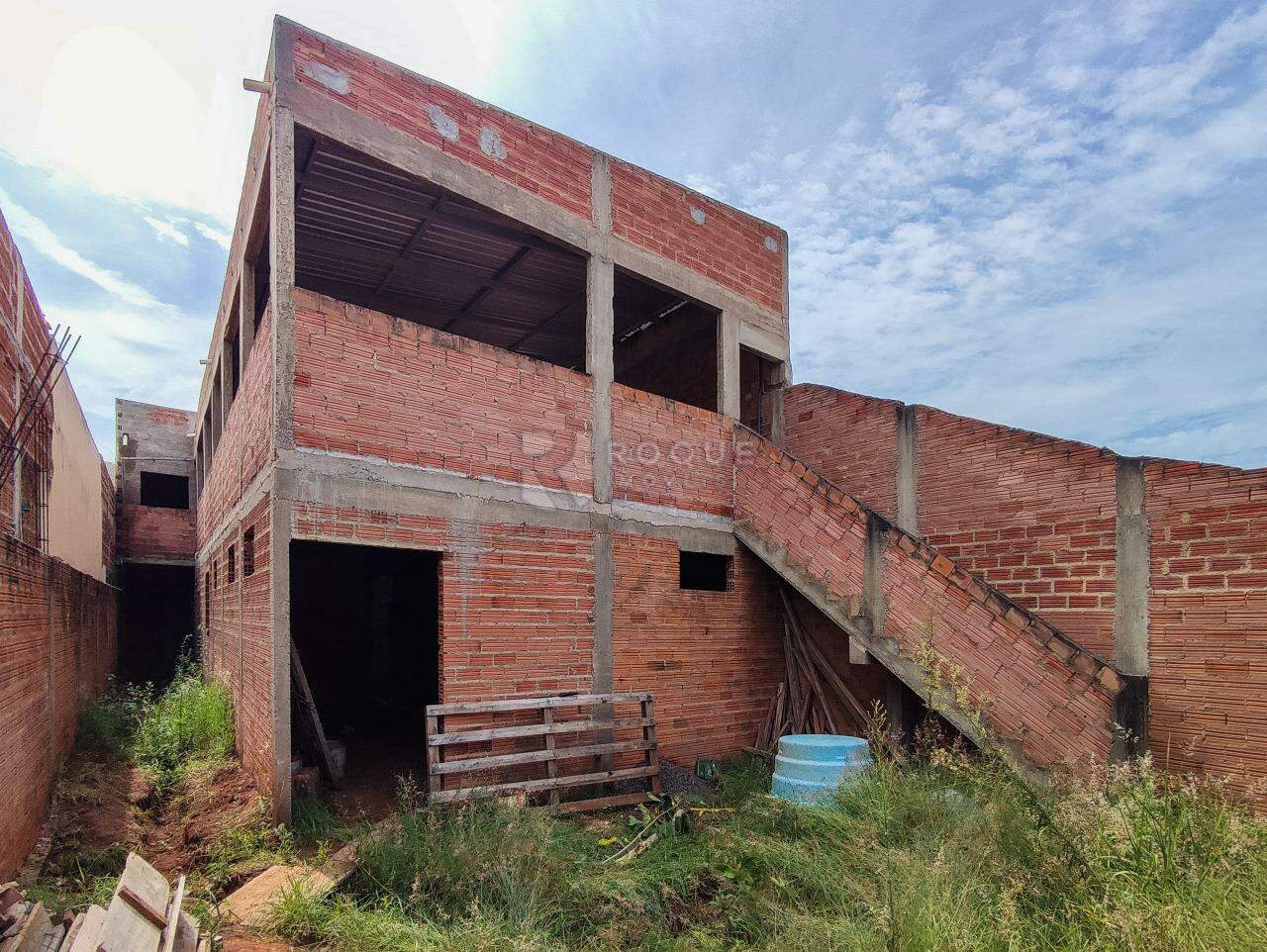 Casa Residencial à venda no bairro Residencial Palmeira Real: FRENTE