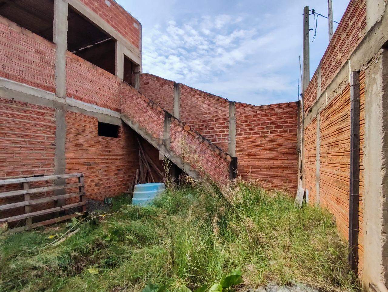 Casa Residencial à venda no bairro Residencial Palmeira Real: GARAGEM