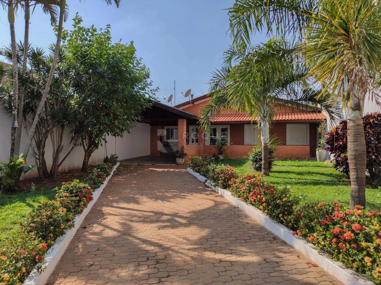 Casa em condomínio à venda no bairro Jardim Parque Avenida: Frente 