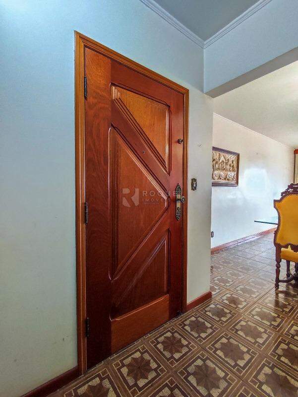 Apartamento à venda no bairro Centro: HALL DE ENTRADA