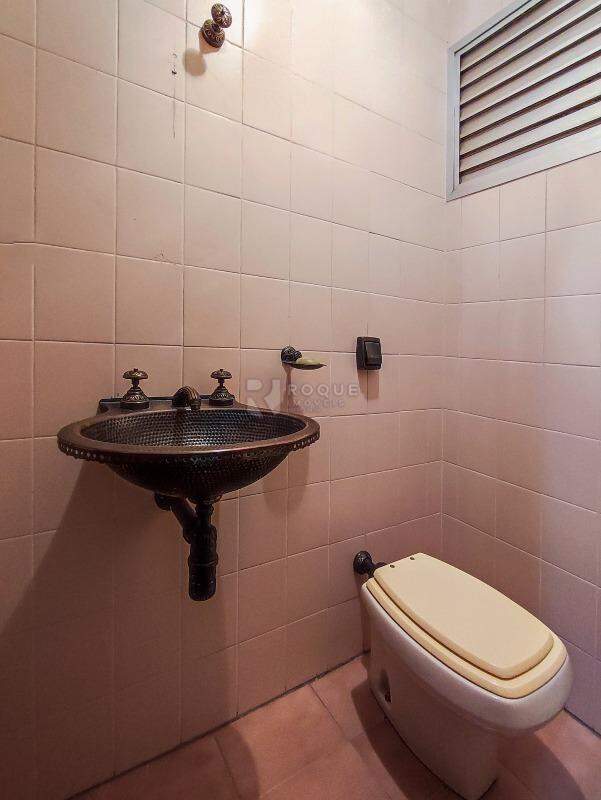 Apartamento à venda no bairro Centro: LAVABO
