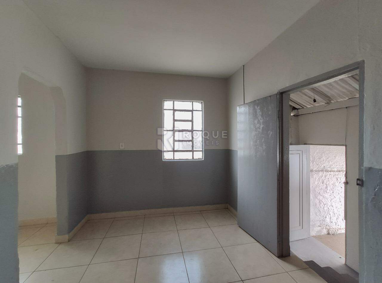 Casa Residencial para aluguel no bairro Vila Queiroz: Cozinha 