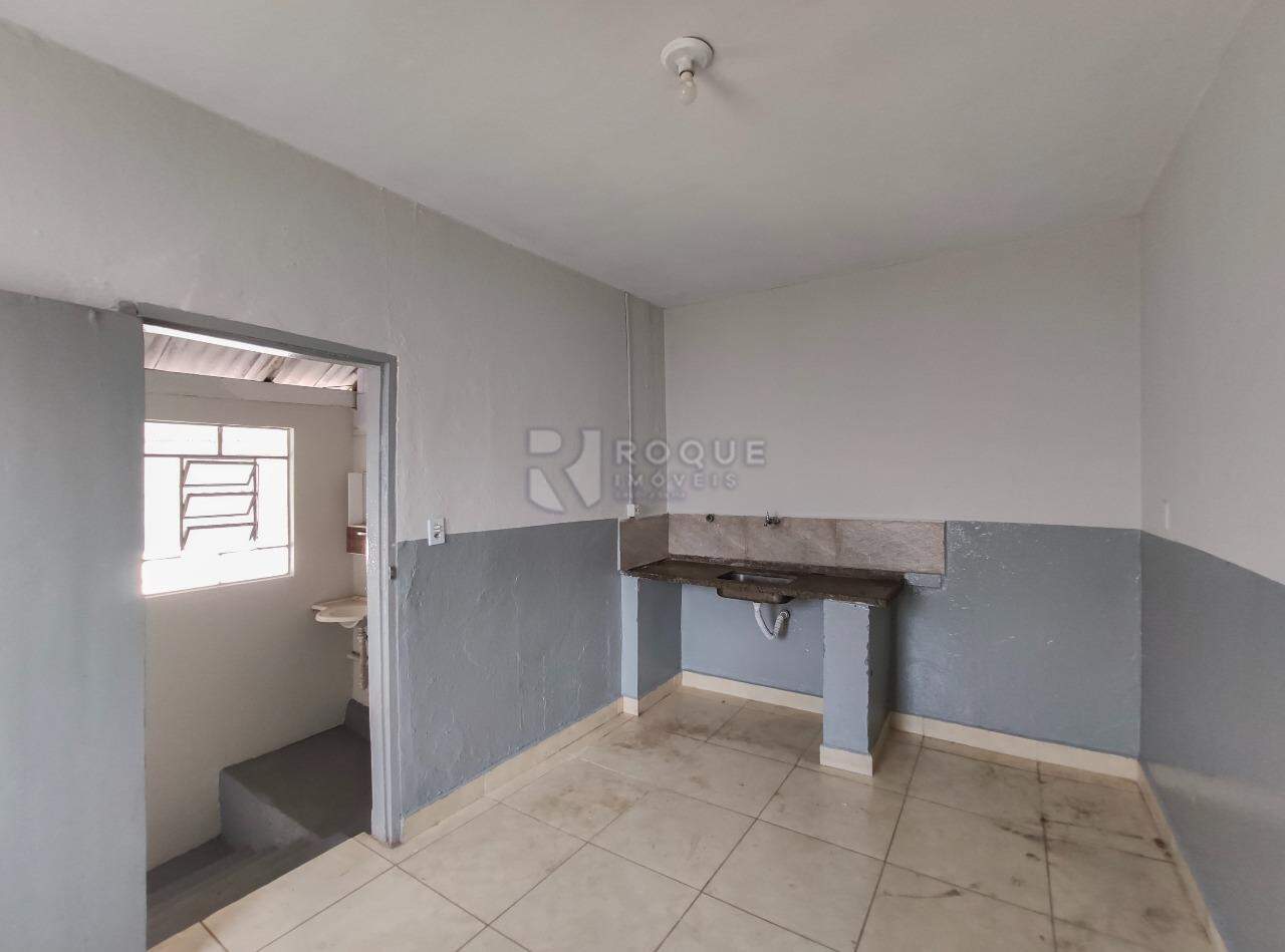 Casa Residencial para aluguel no bairro Vila Queiroz: Cozinha 