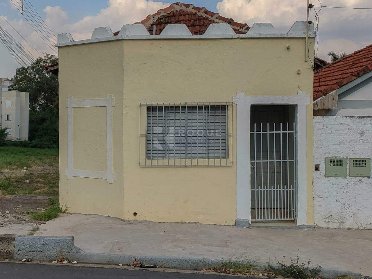 Casa Residencial para aluguel no bairro Vila Queiroz: Fachada 