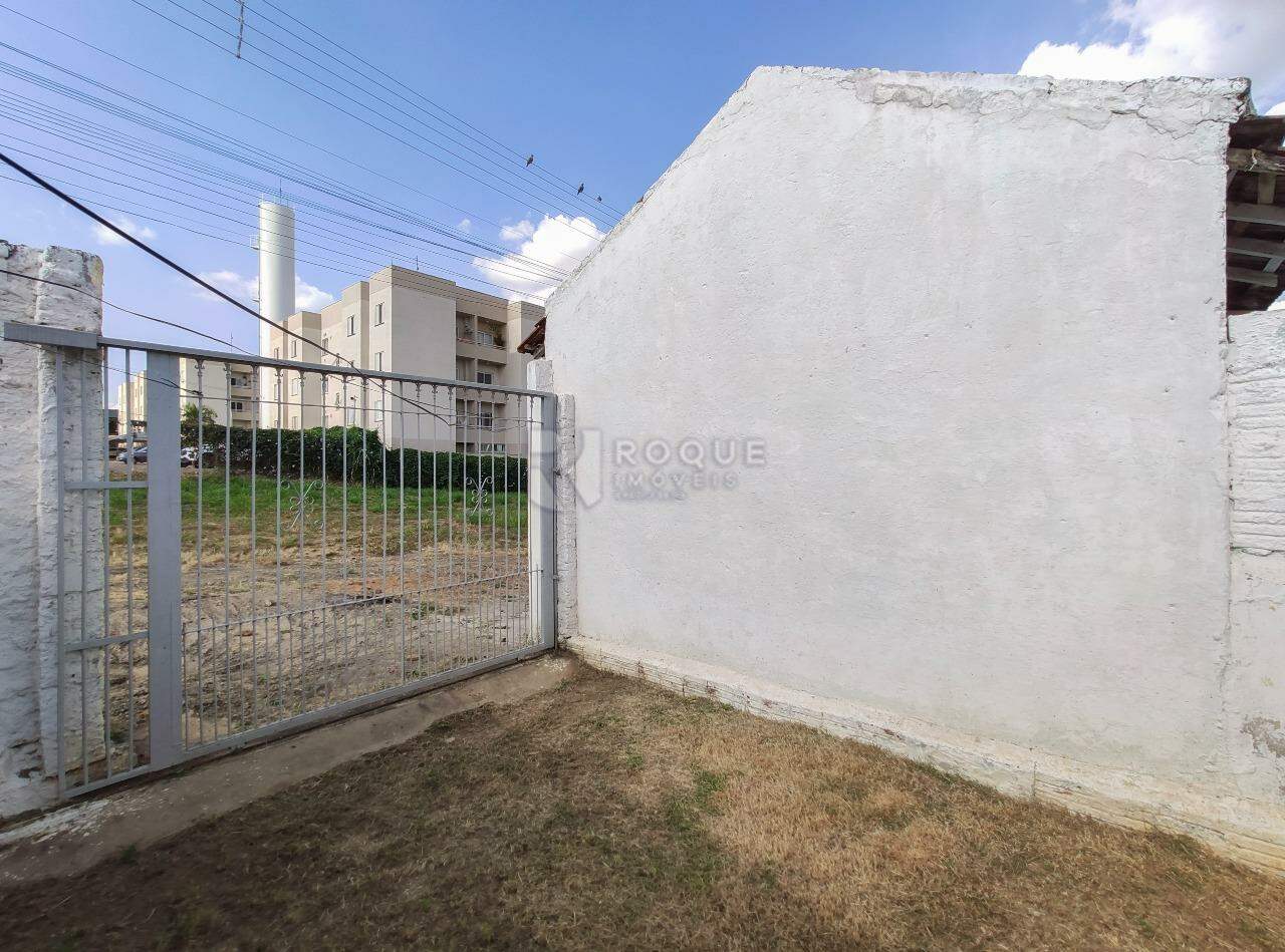 Casa Residencial para aluguel no bairro Vila Queiroz: Garagem 