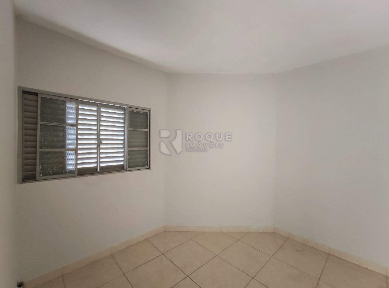 Casa Residencial para aluguel no bairro Vila Queiroz: Dormitório 1