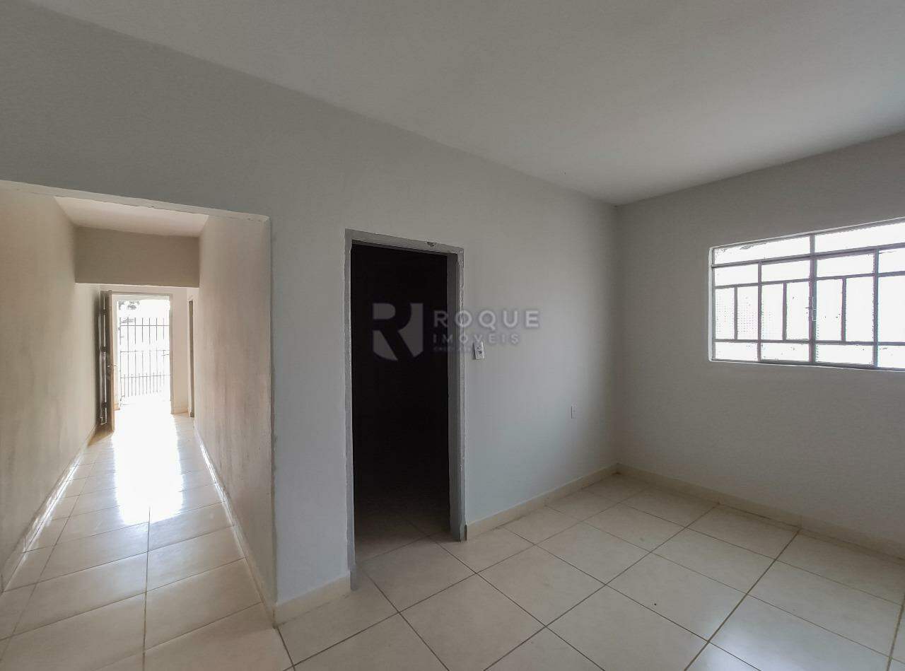 Casa Residencial para aluguel no bairro Vila Queiroz: Sala 