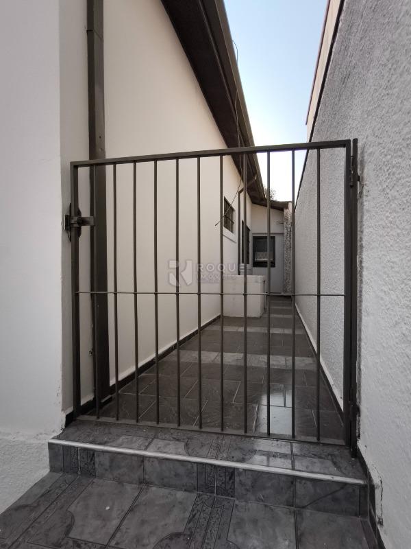 Casa Residencial à venda no bairro Vila Piza: LATERAL EXTERNA