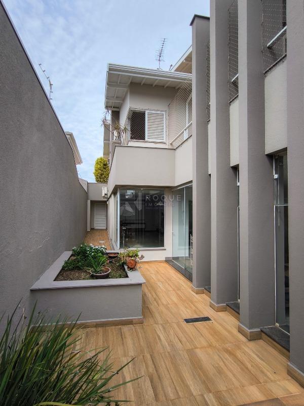 Casa em condomínio à venda no bairro Vila Santa Josefa: LATERAL EXTERNA