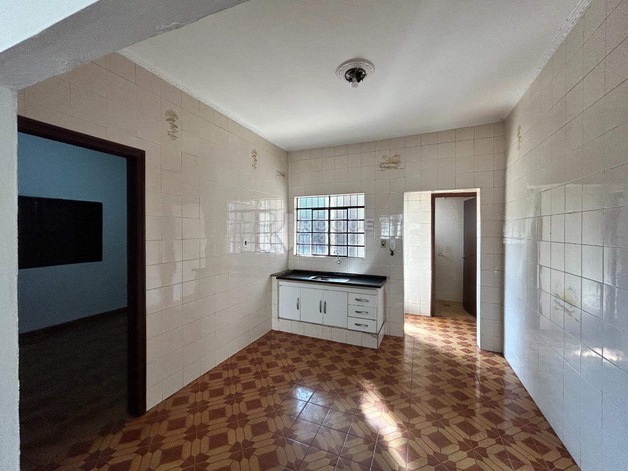 Casa Residencial para aluguel no bairro Jardim Glória: Cozinha