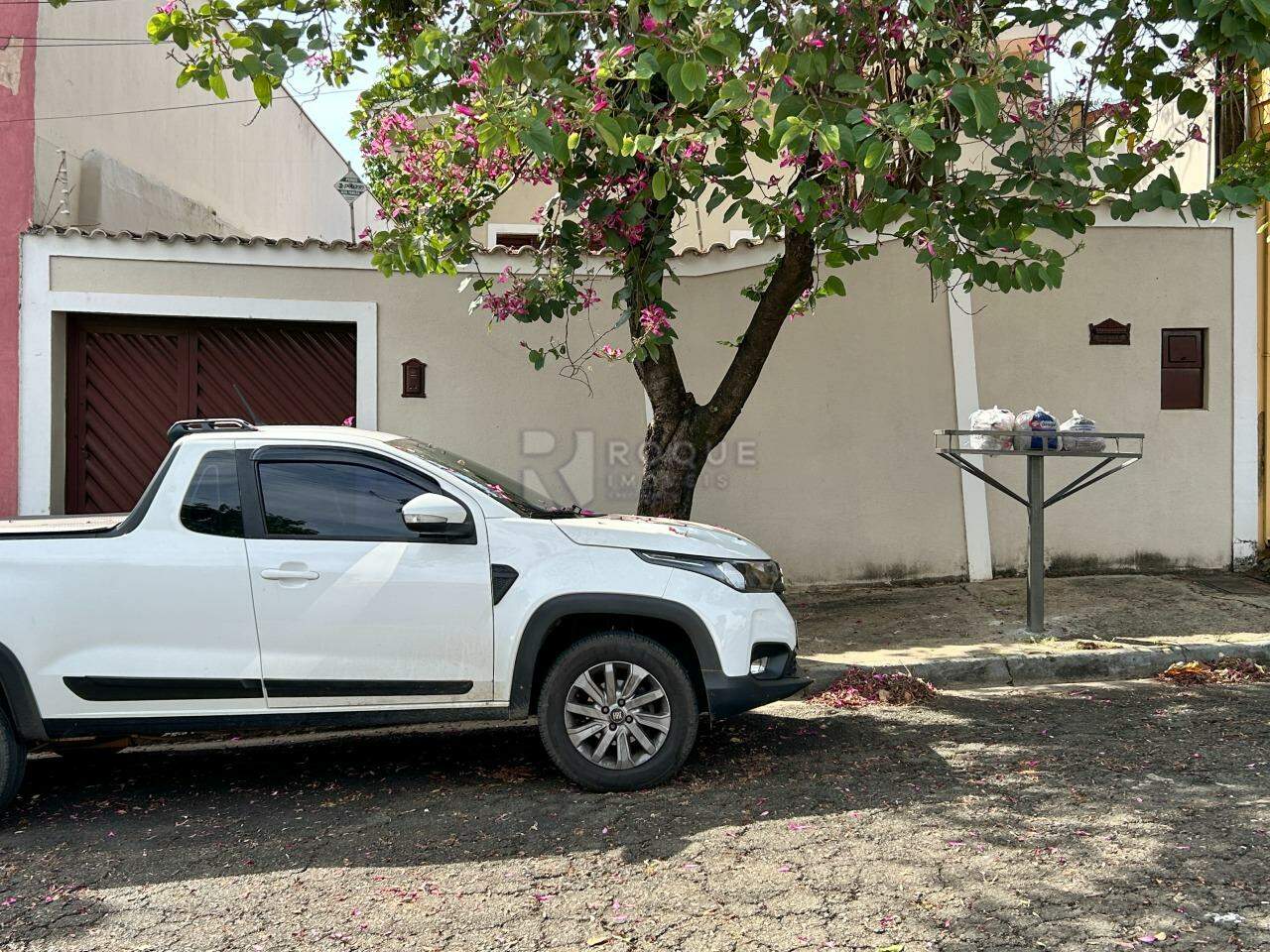 Casa Residencial para aluguel no bairro Jardim Glória: Fachada