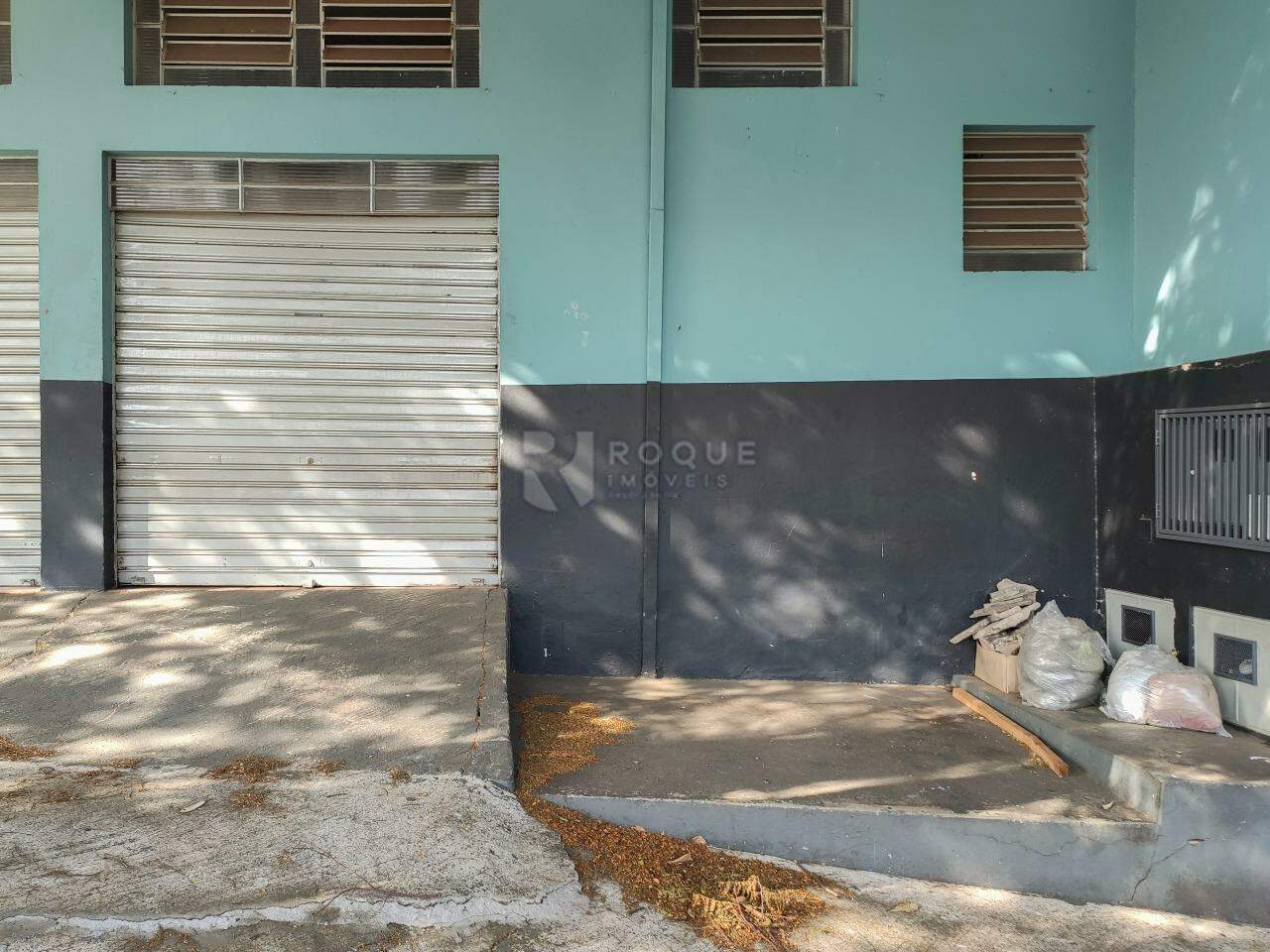 Salão para aluguel no bairro Jardim Nereide: Fachada