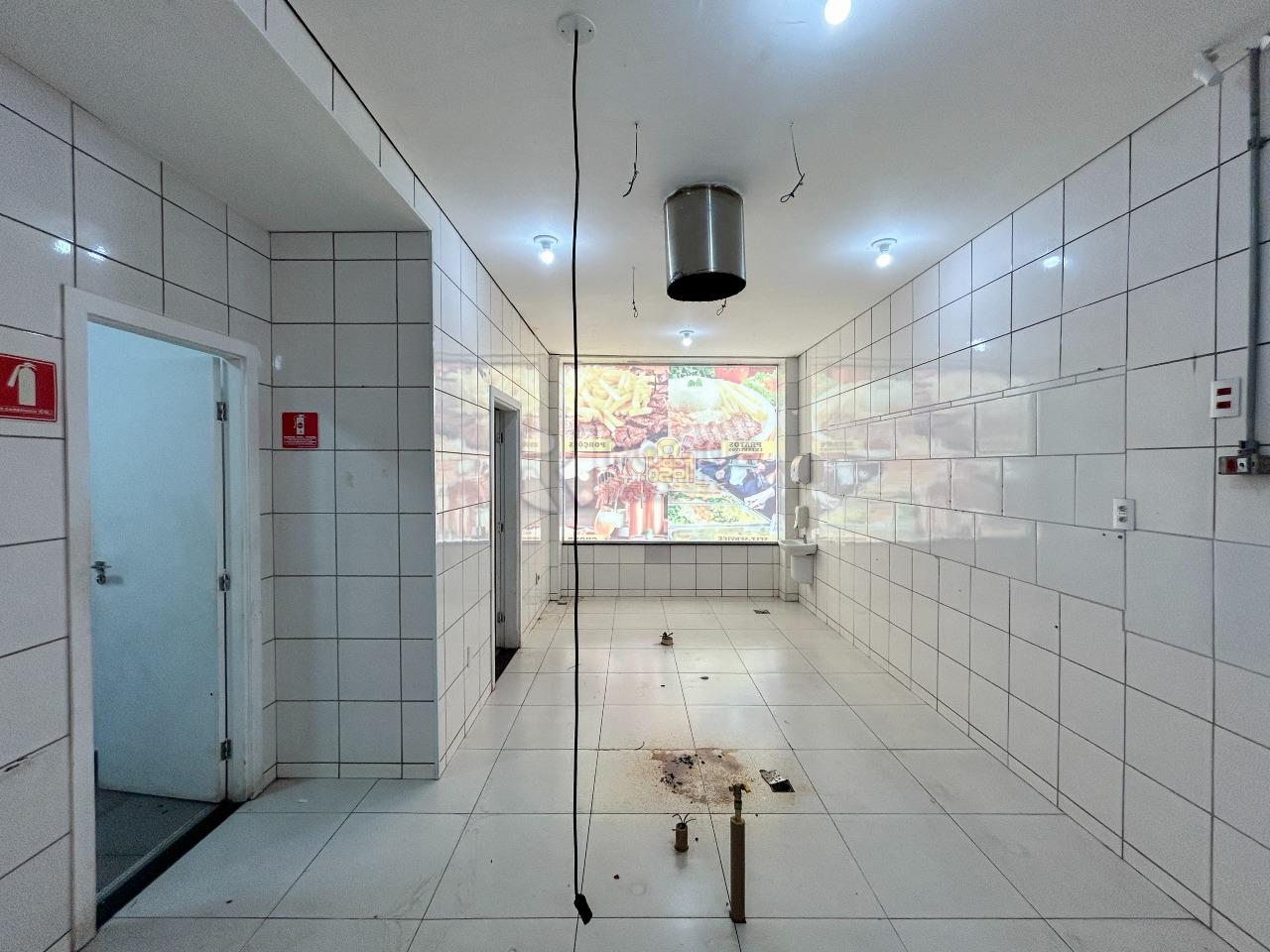 Salão para aluguel no bairro Centro: Cozinha 