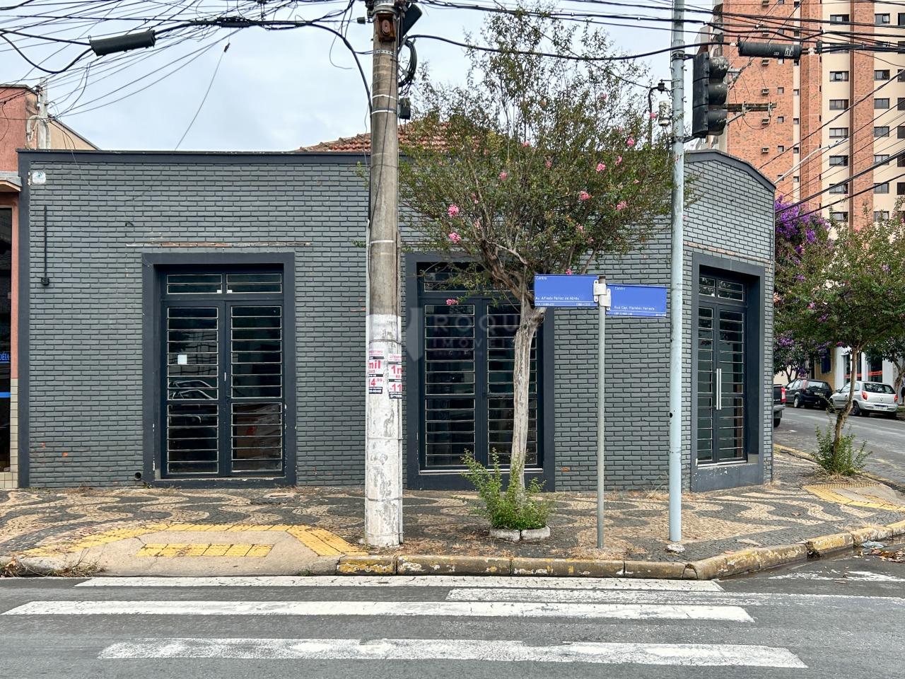 Salão para aluguel no bairro Centro: Fachada 