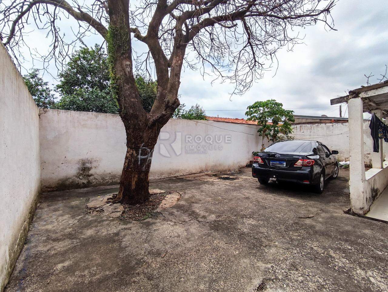 Casa Residencial à venda no bairro Parque Nossa Senhora das Dores: QUINTAL
