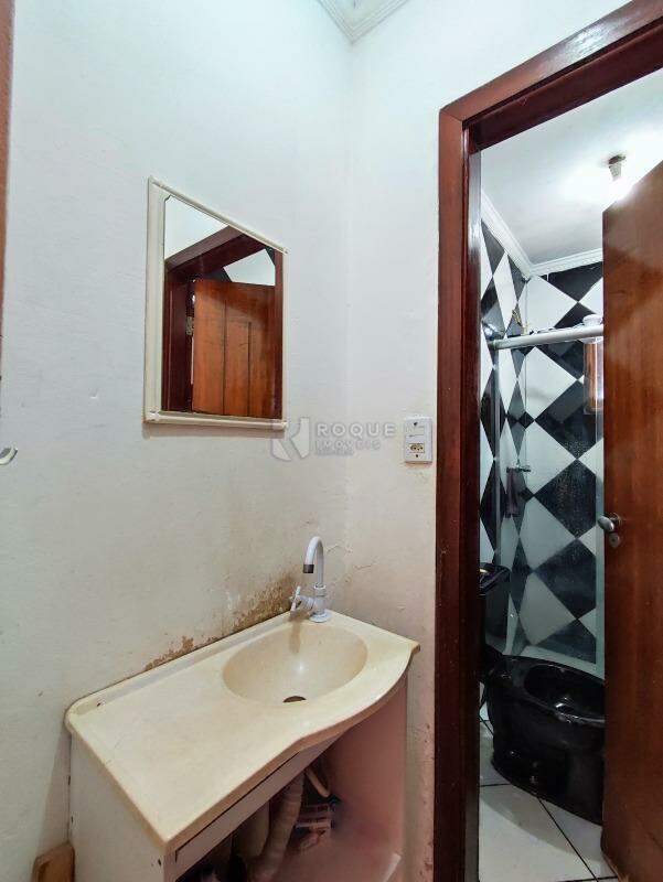 Casa Residencial à venda no bairro Parque Nossa Senhora das Dores: LAVABO