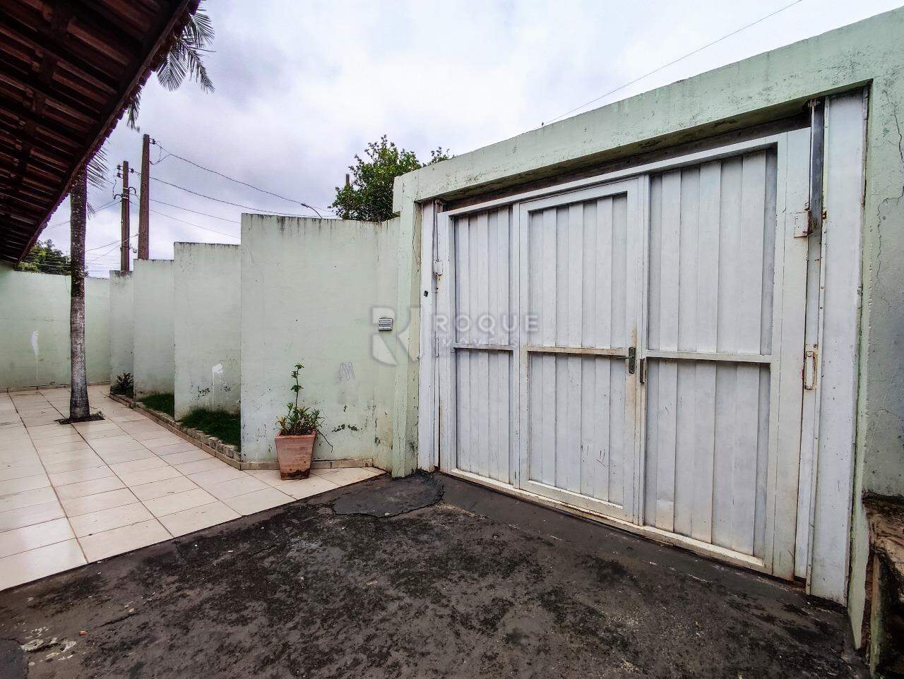 Casa Residencial à venda no bairro Parque Nossa Senhora das Dores: ENTRADA