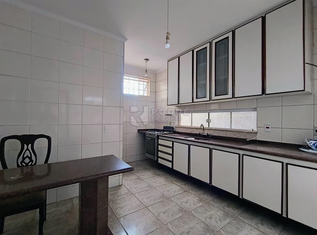Casa Residencial para aluguel no bairro Vila Cristovam: Cozinha 