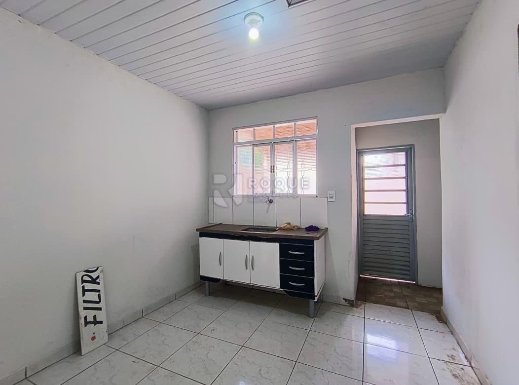 Casa Residencial para aluguel no bairro Vila Cristovam: Cozinha 
