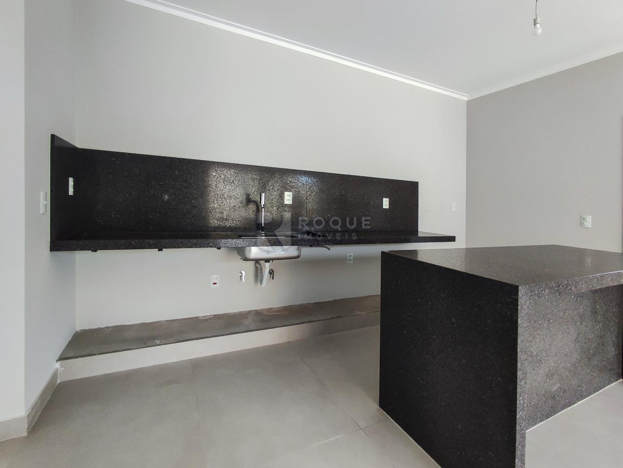 Casa em condomínio à venda no bairro Parque Residencial Roland: COZINHA