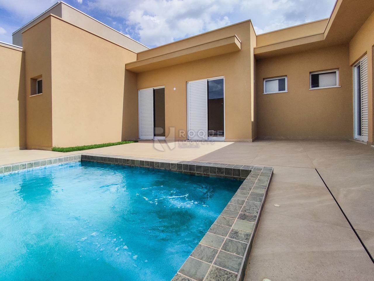 Casa em condomínio à venda no bairro Parque Residencial Roland: PISCINA