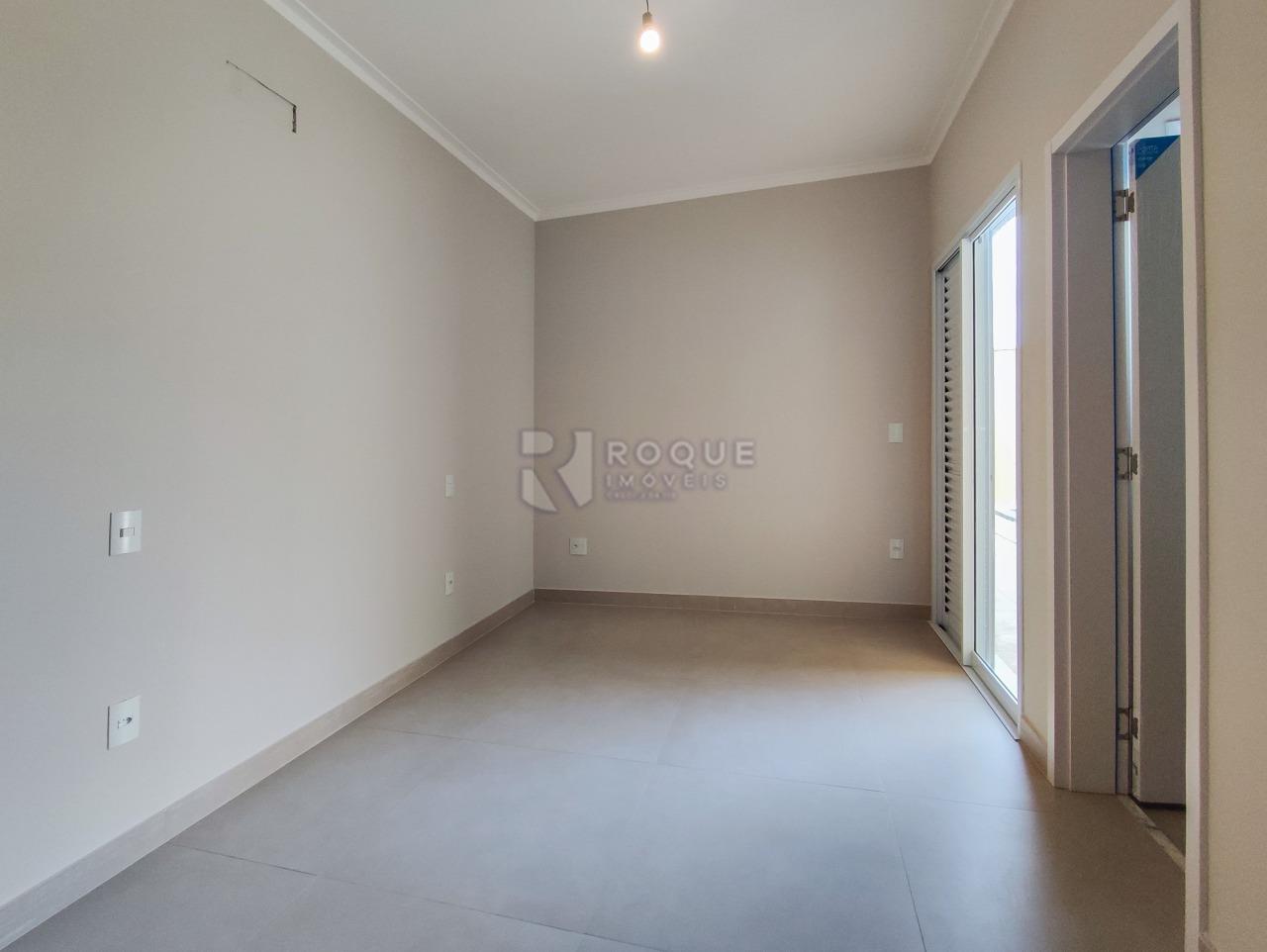 Casa em condomínio à venda no bairro Parque Residencial Roland: SUÍTE 1