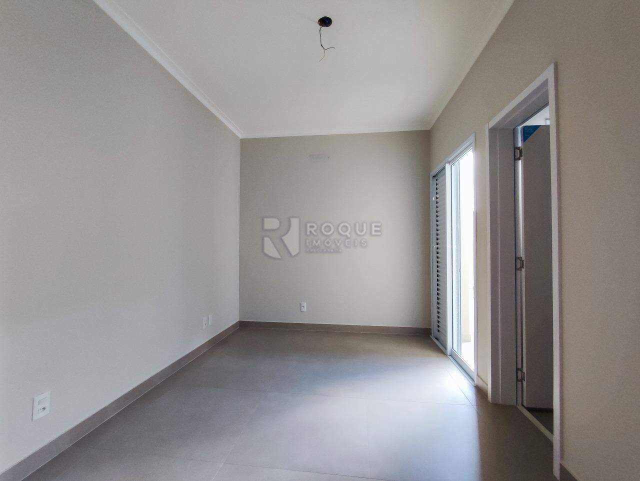 Casa em condomínio à venda no bairro Parque Residencial Roland: SUÍTE 1