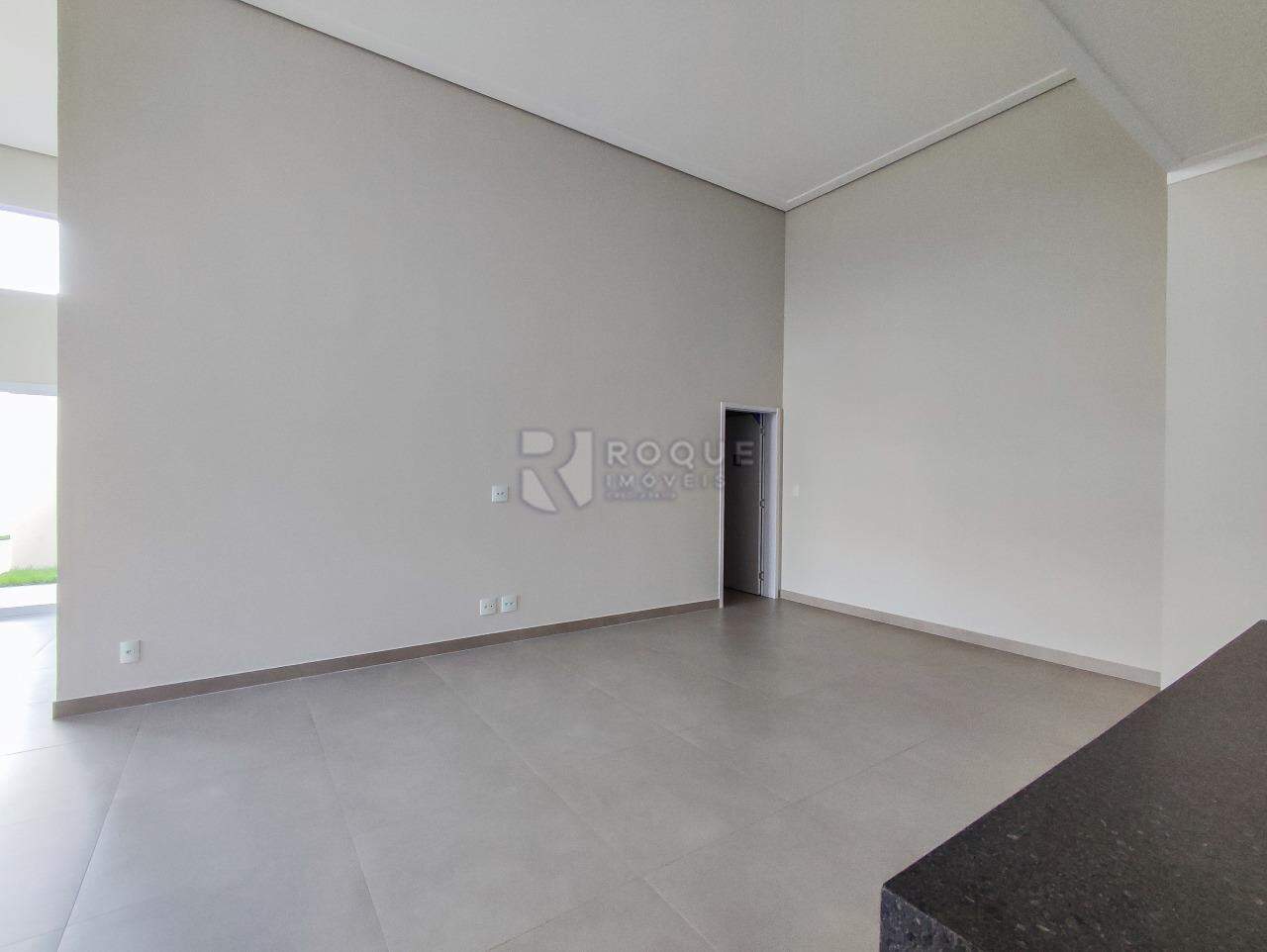 Casa em condomínio à venda no bairro Parque Residencial Roland: SALA DE JANTAR