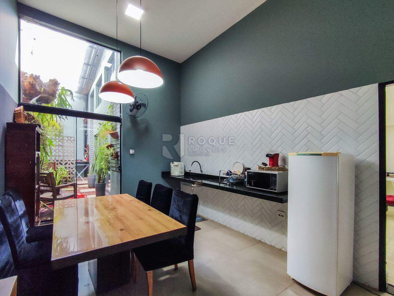 Prédio Comercial à venda no bairro Jardim Porto Real IV: COZINHA