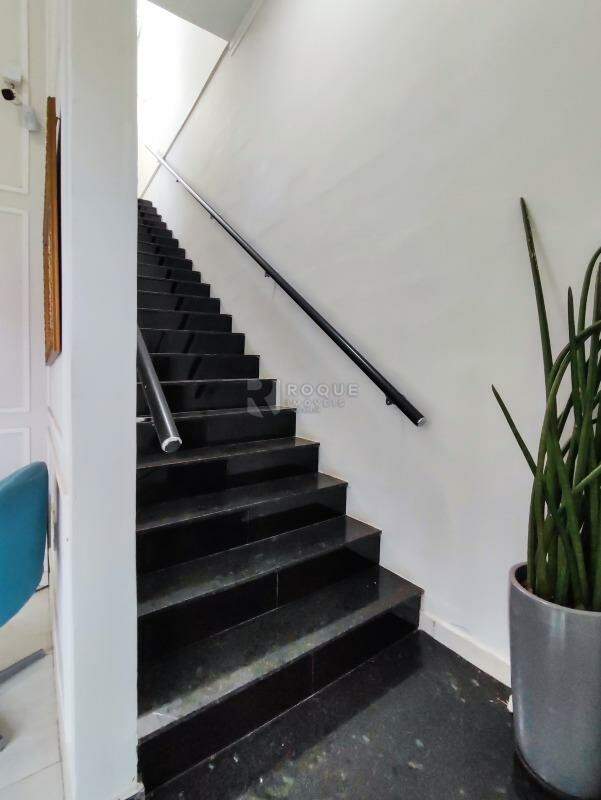 Prédio Comercial à venda no bairro Jardim Porto Real IV: ACESSO PISO SUPERIOR