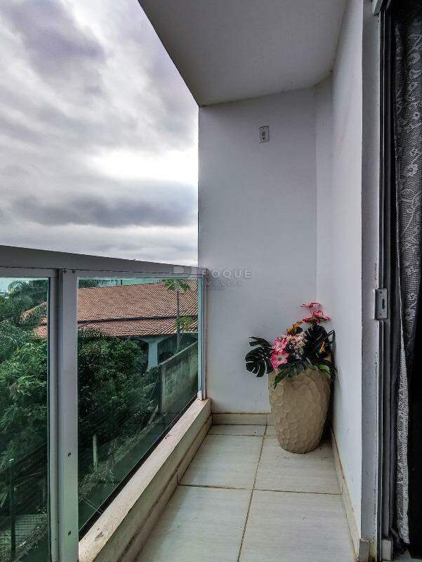 Apartamento à venda no bairro Vila Teixeira Marques: SACADA