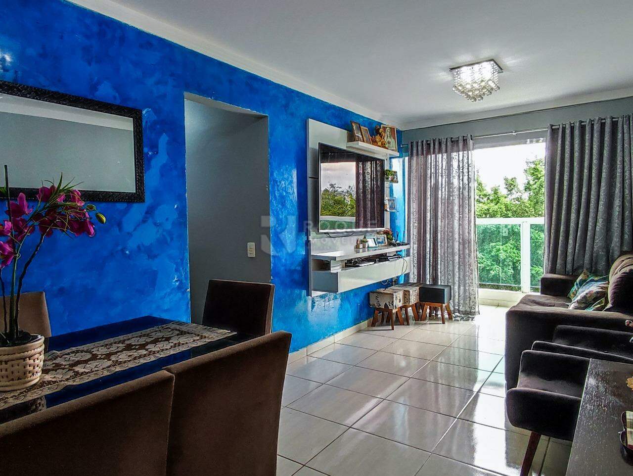 Apartamento à venda no bairro Vila Teixeira Marques: SALA DE TV