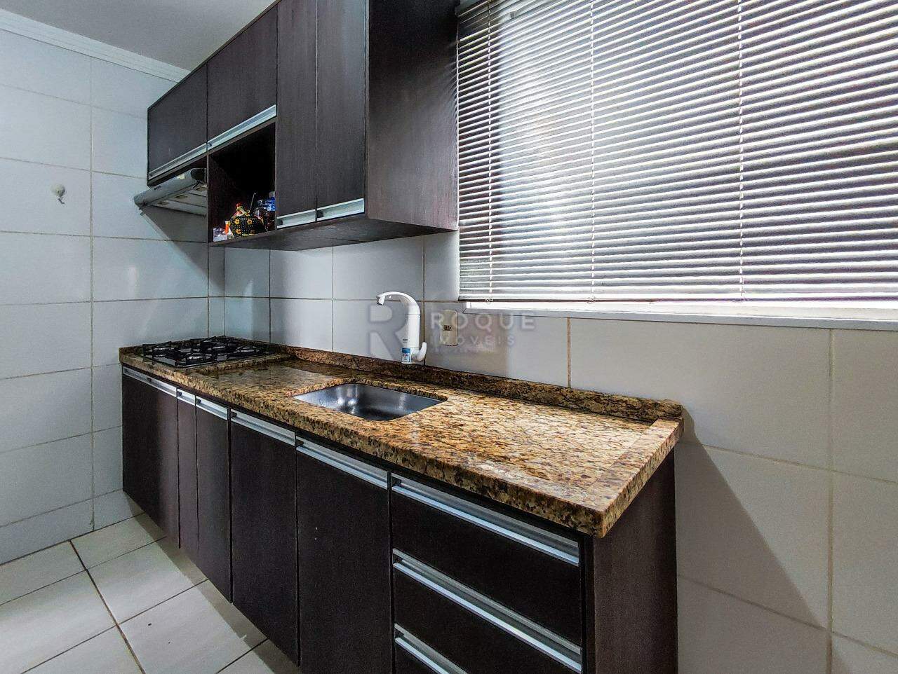Apartamento à venda no bairro Vila Teixeira Marques: COZINHA