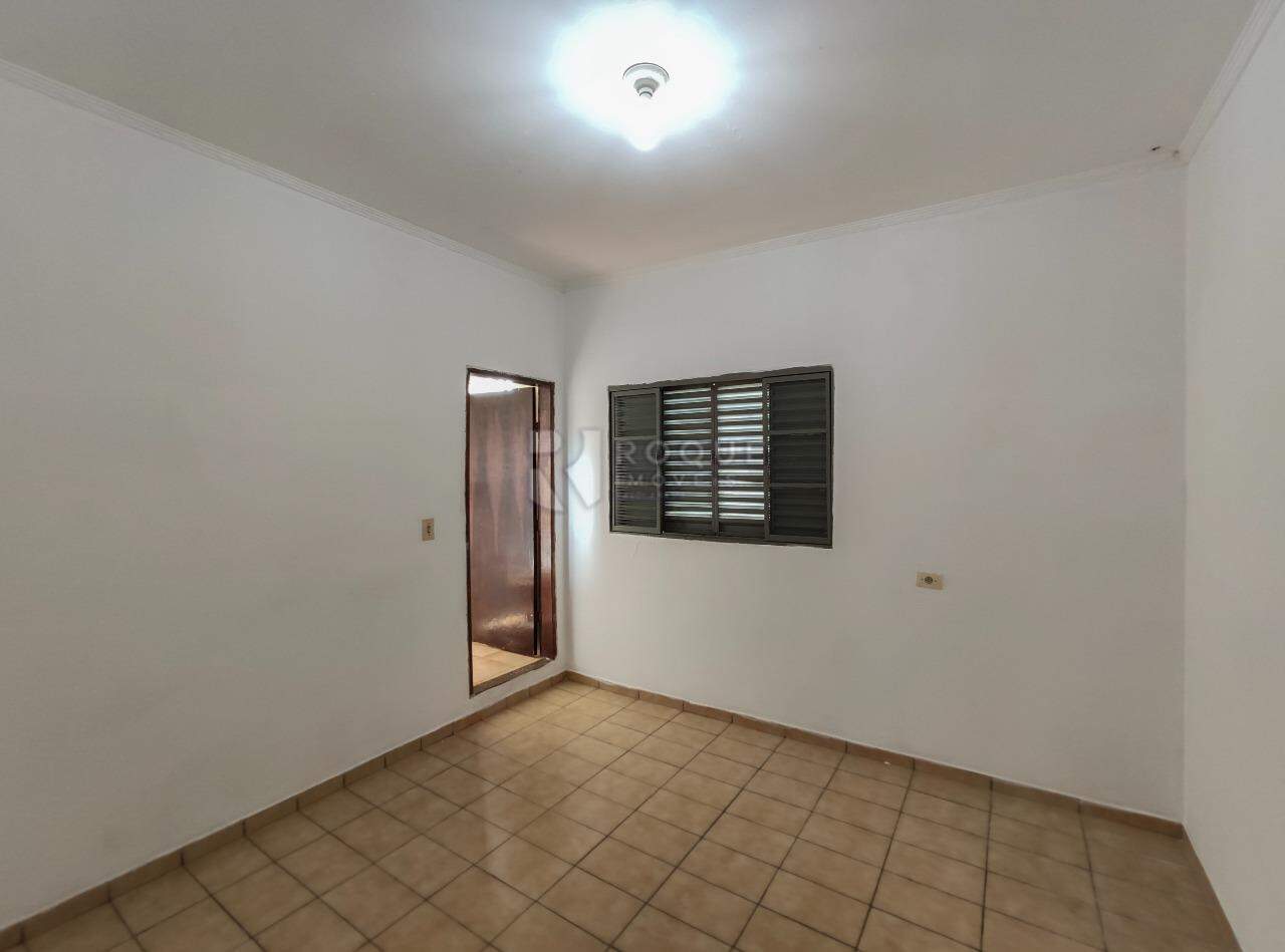 Casa Residencial para aluguel no bairro Jardim Nova Europa: Dormitório 2 suíte 